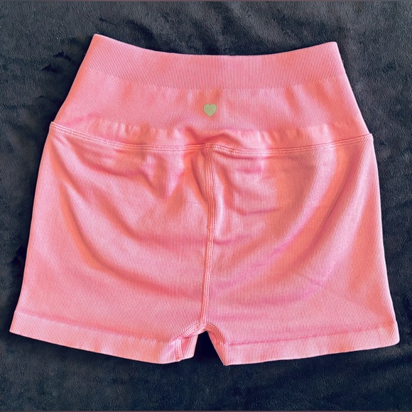 PINK Victoria's Secret - High Waisted Bubblegum Pink Shorts - Picture 2 of 4